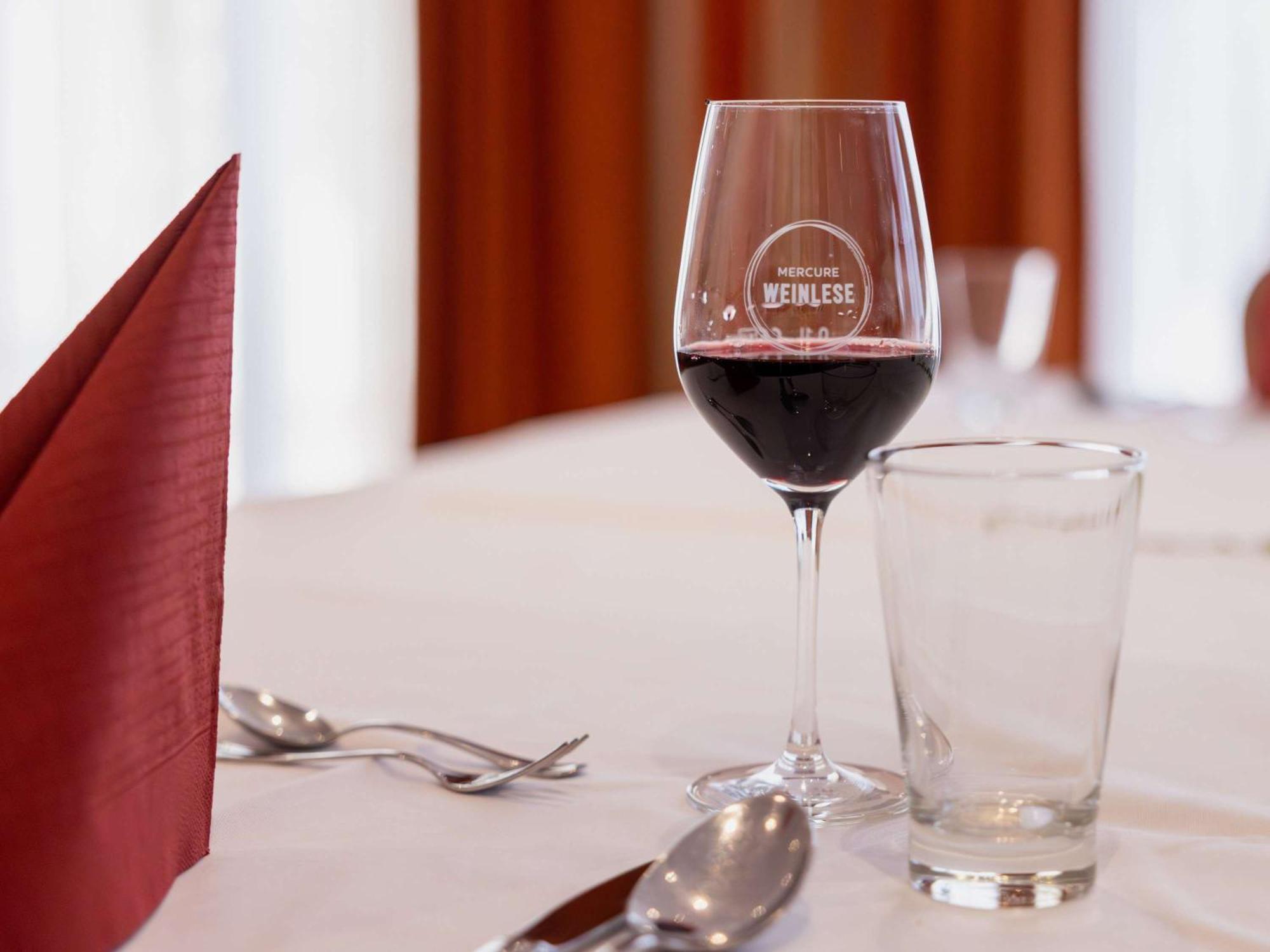 Mercure Hotel Plaza Magdeburg Ngoại thất bức ảnh